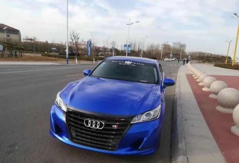 大家看看这是什么车？？明显有车标这个软件识别的是皇冠跟雷克萨斯