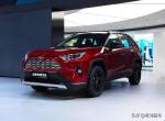 rav4荣放-混动两驱和燃油四驱我该怎么选？