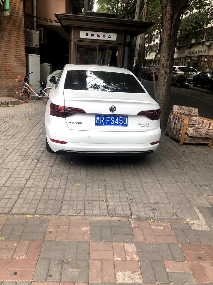 速腾-想问问车友 新手开车 右前车头距离怎么掌握总是刮蹭 难受啊