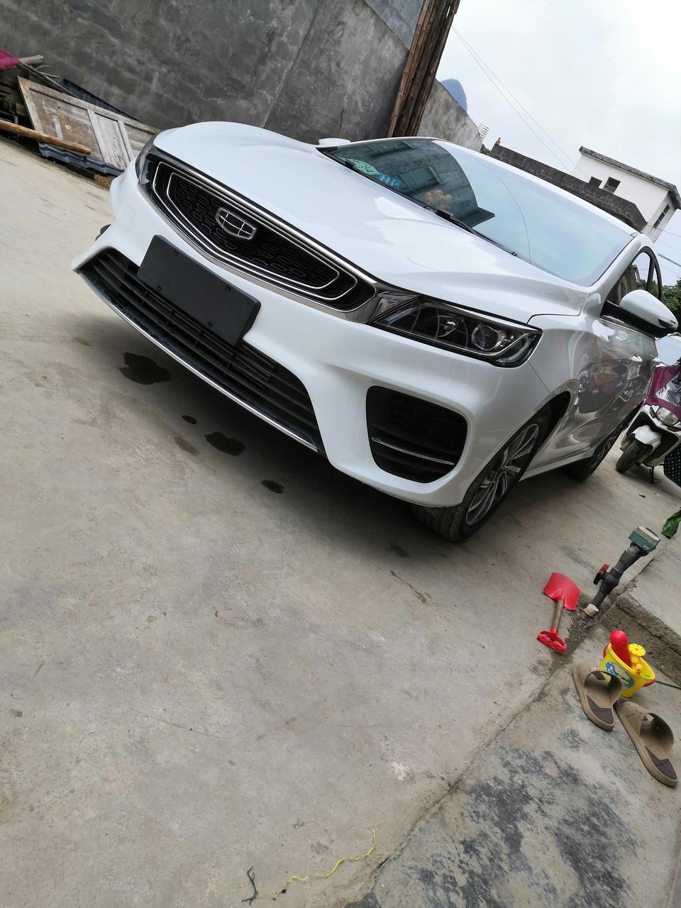 缤瑞-请问有没有19款滨驰版的车友？？你们的有几个扬声器？