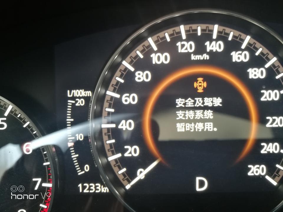 马自达3 昂克赛拉-胎压检测前轮经常报警，检测压力还够，后来又出现这个怎么回事