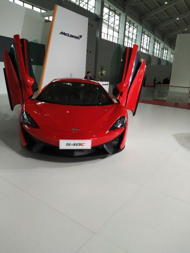 威驰-大家看看这款车车名是什么车，喜欢不？