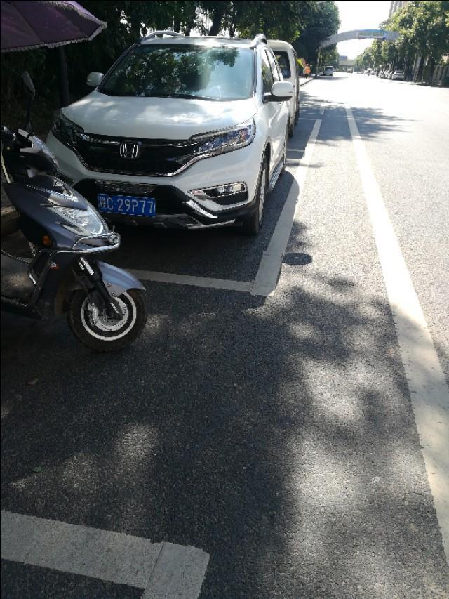 缤智-suv比小轿车耗油多多少？