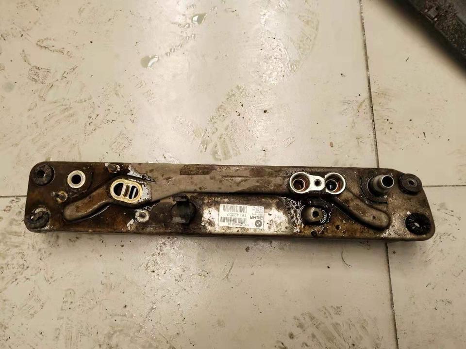 宝马x5 m-求购此配件,10款宝马X5M变速箱散热器