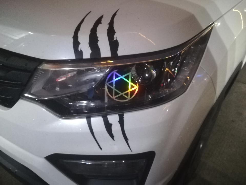 长安欧尚cx70-大灯小灯都亮，就这个球形灯不亮，怎么回事？要整个换掉吗