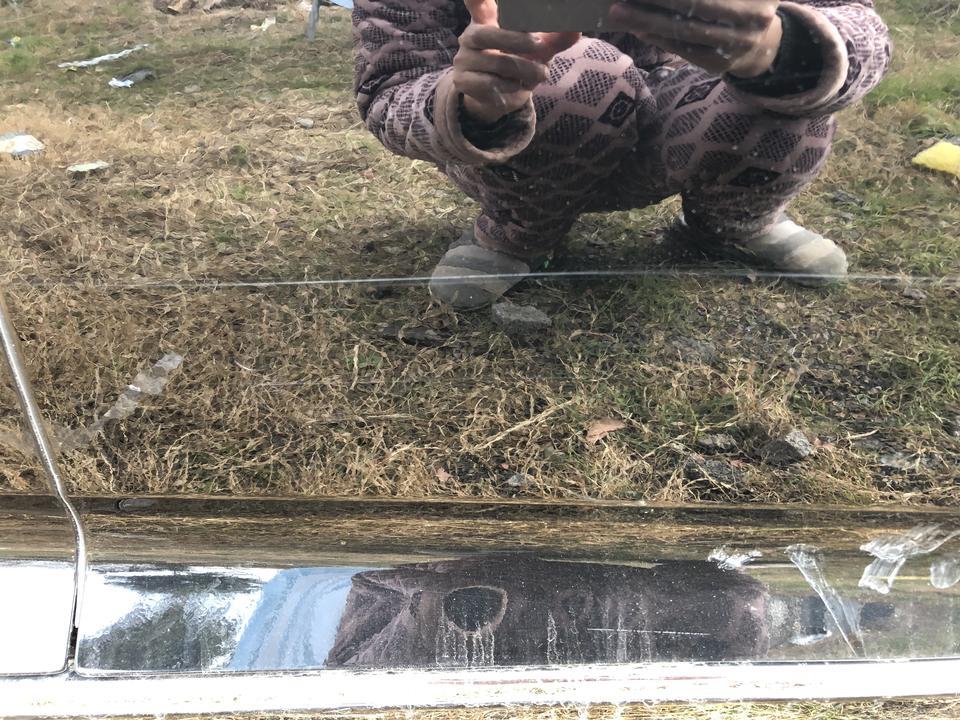 十代雅阁黑色漆，回老家被树枝划的，大神们怎么修复