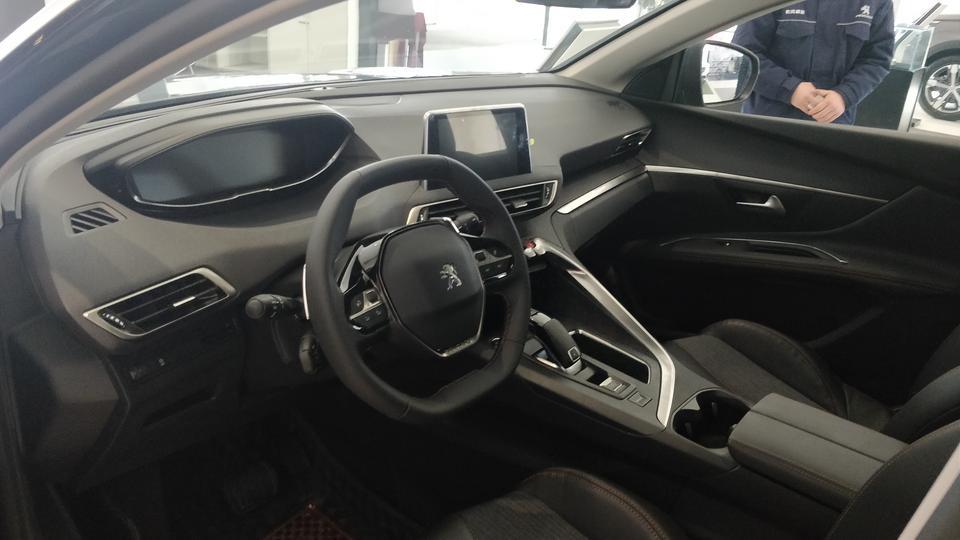 标致5008-东标5008选1.6T还是选1.8T的？白色还是蓝色好？