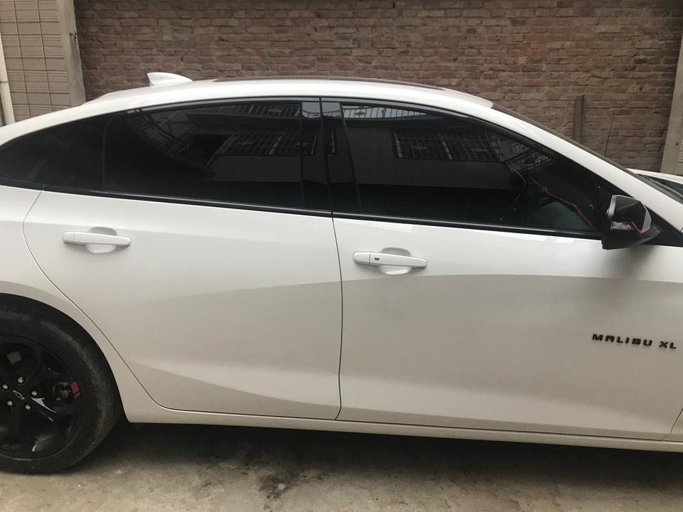 迈锐宝xl-550低配，锁住车后，副驾驶车门锁按下车门就开了，什么问题