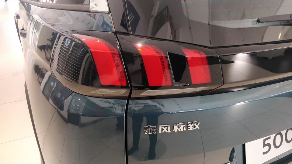 标致5008-东标5008选1.6T还是选1.8T的？白色还是蓝色好？