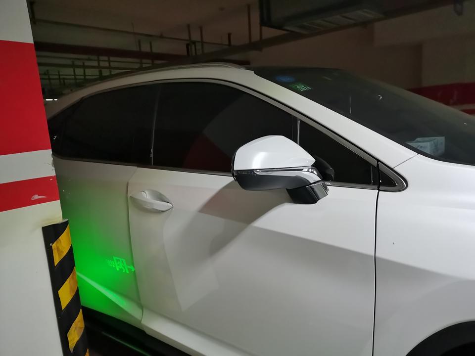 雷克萨斯rx-自己动手更换外后视镜边框需要注意哪些方面？
