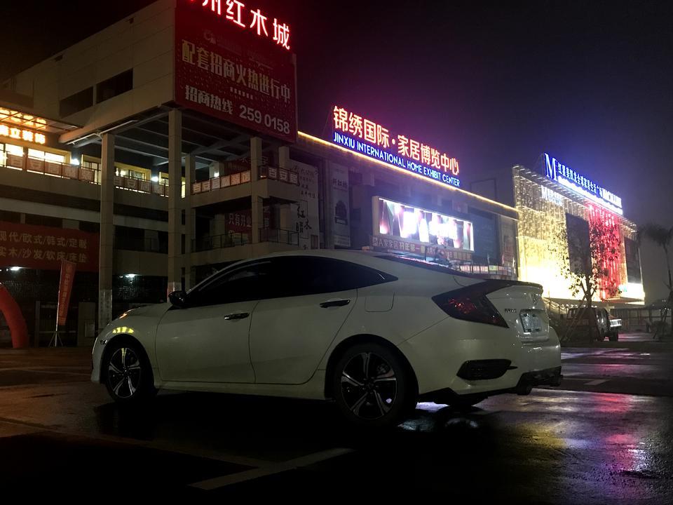思域-提车2年6个月，行了6.8万公里，现在轮胎要换了，准备换米其林的，求推荐，哪位车友换过，米其林的轮胎哪个型号好用点，主要舒适，安静