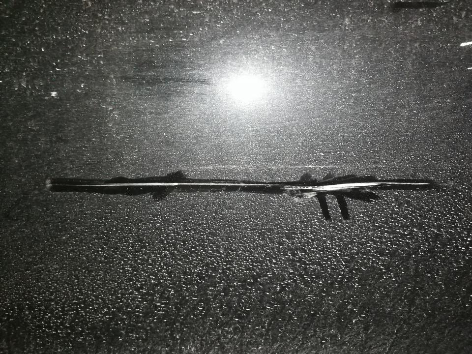 沃尔沃s90-借同事开，后车门被划了，大概20cm，求大神指导怎么整，大概要花多少？