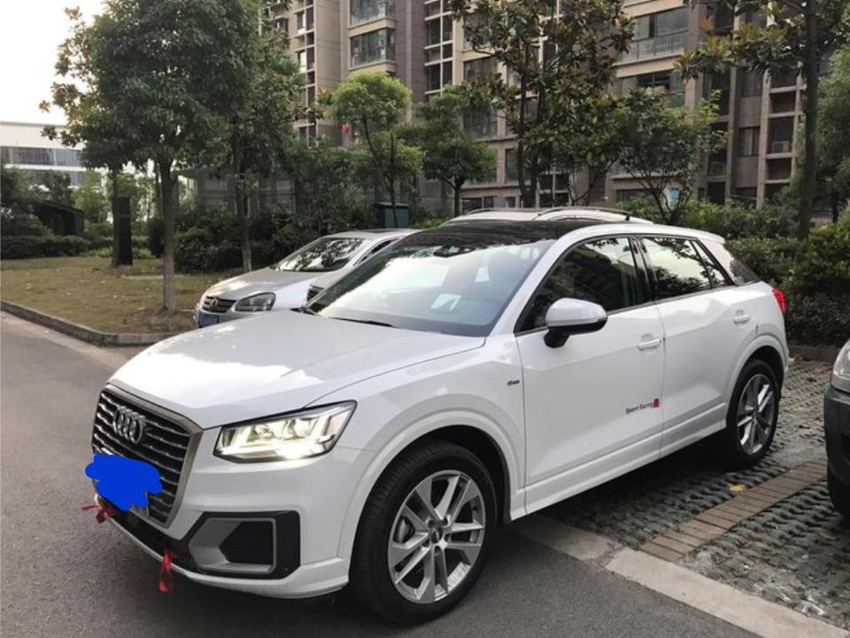 购车总价 | 我买这辆车时，正好赶上塞斯店在搞活动，所以给我优惠了1万元。裸车价是26.9万，把车买回来后，我又在外面坐到底盘装甲，座椅套，发动机护板，这最后我这辆车的落地价是29.3万元。
同级对比 | 与奥迪Q2L这辆车同级别的有汉兰达。要是买车的时候也试驾了汉兰达，感觉这辆车的舒适性还可以，但是它与奥迪相比，外观稍微有一些逊色。感觉奥迪Q2L的外观更漂亮些。
故障吐槽 | 目前为止没有发现任何问题。我在这里就不吐槽了。
空间 | 在空间方面，奥迪Q2L这辆车的空间还是比较满意的，因为一个1.83米的