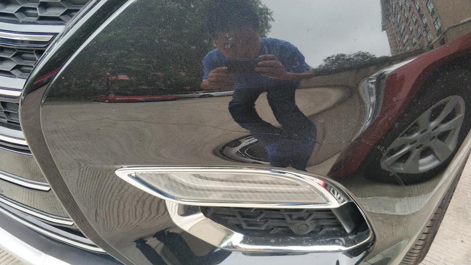 星途tx-购车总价 | 汽贸购车，裸车价优惠了6000块钱，裸车139000，赠送了行车记录仪，地垫，后备箱垫，全车贴膜等，还有若干小附件
同级对比 | 价格如他的配置，动力不如他，配置，动力如他的，价格比他高好几万，预算不高就选他了
故障吐槽 | 整车的密封性稍差，后期准备自己加密封条，整车密封性可能会好点，但是不知道会不会影响整车的散热，而且没有360倒车影像，前车头两侧有很大的盲区，已蹭右边前保险杠，很长的细纹，见底漆，车体外覆盖件材质较软，车前引擎盖，车顶，可能是面积太大，导致整体偏软，手指可按下
