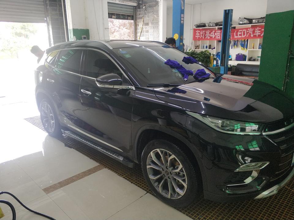 星途tx-购车总价 | 汽贸购车，裸车价优惠了6000块钱，裸车139000，赠送了行车记录仪，地垫，后备箱垫，全车贴膜等，还有若干小附件
同级对比 | 价格如他的配置，动力不如他，配置，动力如他的，价格比他高好几万，预算不高就选他了
故障吐槽 | 整车的密封性稍差，后期准备自己加密封条，整车密封性可能会好点，但是不知道会不会影响整车的散热，而且没有360倒车影像，前车头两侧有很大的盲区，已蹭右边前保险杠，很长的细纹，见底漆，车体外覆盖件材质较软，车前引擎盖，车顶，可能是面积太大，导致整体偏软，手指可按下