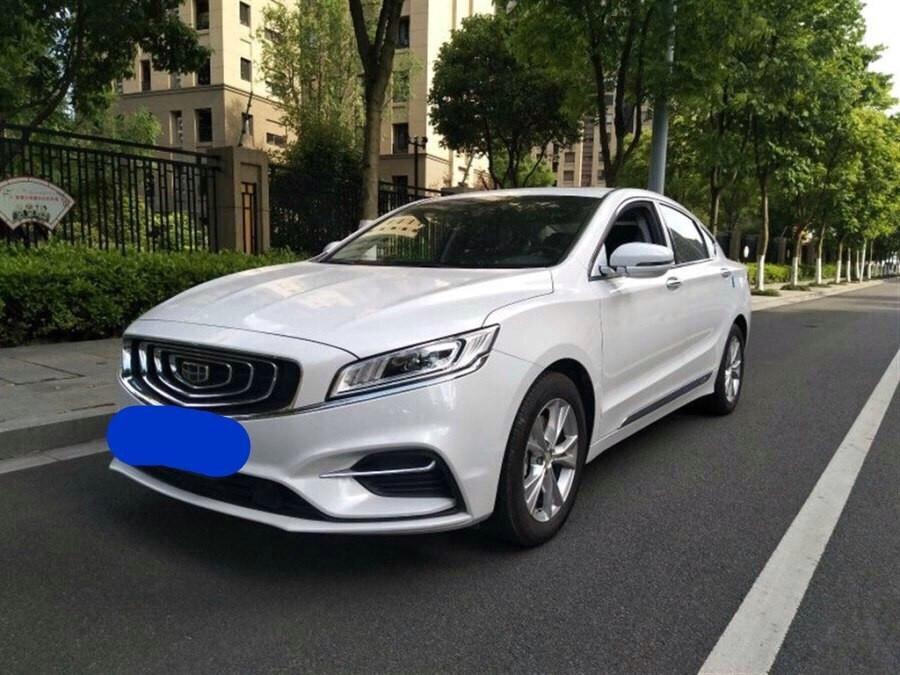 购车总价 | 裸车价14.98万，加上一些其他费用落地价一共16.7万。
同级对比 | 选择理由其实很简单，也很朴实，毕竟是国产车，而且吉利车这些年有目共睹，进步非常的快，无无论从外观还是从内饰整体配置来说，都做的相当的完美，所以必须支持它。
故障吐槽 | 吉利博瑞用车到现在不到一年的时间，确实没有什么不满意的地方？这只是我个人的观点，也许是我用车时间太短的原因。
空间 | 吉利博瑞长4986宽1861高1513轴距2870看多么漂亮的数据，从数据上就能体现出他的空间格外的舒适，宽大，可以说在这个级别当中