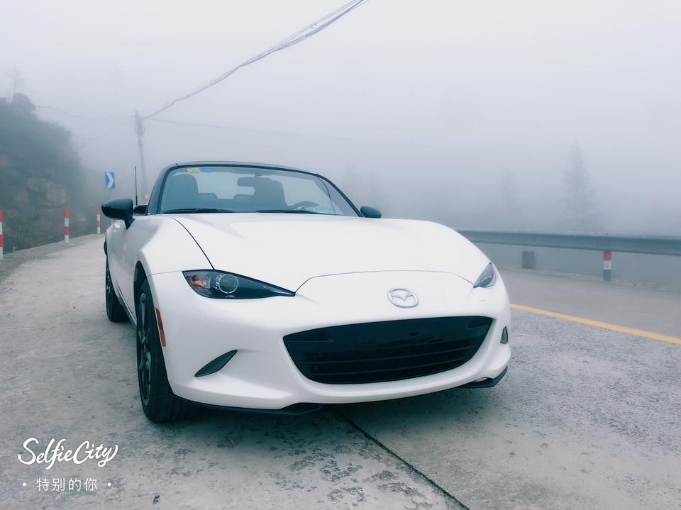 马自达mx-5-驾驶体验 | 驾驶乐趣、操控一级棒！手动挡真的是mx5的灵魂！很幸运能拥有这样一台车。
油耗 | 油耗非常满意，感觉没有任何压力
颜值 | 回头率爆高，温州地区估计是唯一一台手动挡ND
空间 | 还可以，选这个车就不考虑空间了
