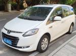 大7 mpv-市区天天塞车油耗12升，对于这么大的车属于很不错的了，空间很大，坐满7人一点都不挤， 尾箱空间还能放几个行李箱，高档又实用。