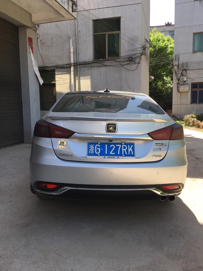 锐3-小五自买来到现在已经有两年多了，给我生活中增添了很多色彩，当初这车吸引我的有两个地方，一是颜值，二是空间。可以说同价位无一竞争对手，花紧凑车型的价格购买到B级车型的空间很满意。下面不多说废话 直接上图。