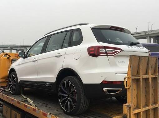 远景x6-同级对比 | 为什么买这车？便宜，便宜，还是便宜。对比过哈佛H1，外观看着实在不敢恭维。
购车总价 | 杭州裸车价6.9万，落地价格8万。
驾驶体验 | 这个动力也算完全够用了，这种价位的车，难道你还想去找人飙车去？还是想红绿灯地步第一个冲出去？
油耗 | 现在表显油耗6.6L，平时就市区里开，遇上加塞的坚决不让，开车比较暴力，导致油耗高。
