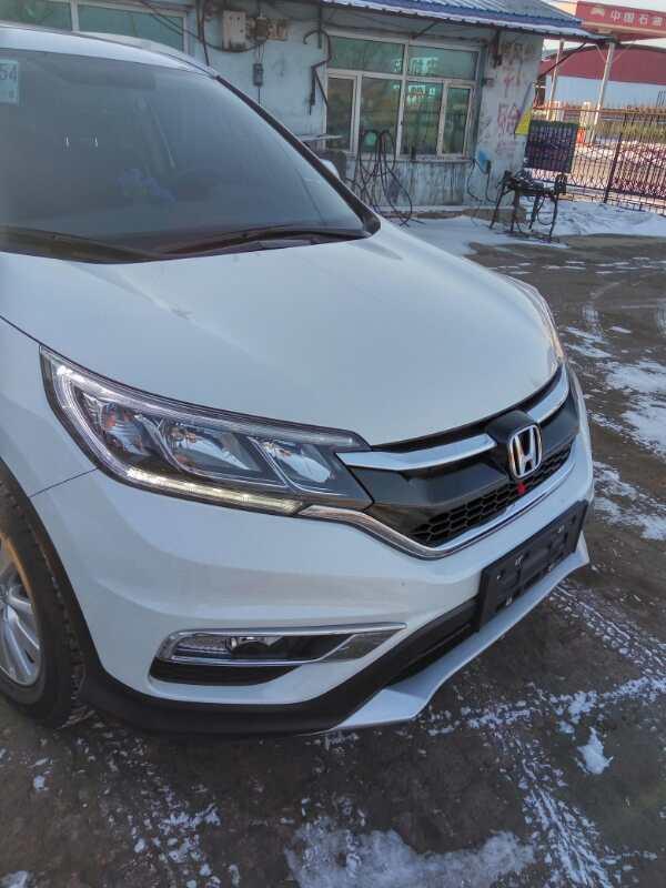 本田cr-v-各位车友们吃饭了吗，我的是16款2.0都市款两驱CRV，我发现这款车的倒档无力，举个例子吧，有个小砖头在你的轱辘后面掩着，挂到挡2000转都过不去，我以前认为就是这样，直到我开了别人家的车子才发现有区别，这是病吗，你们的情况和我一样吗？