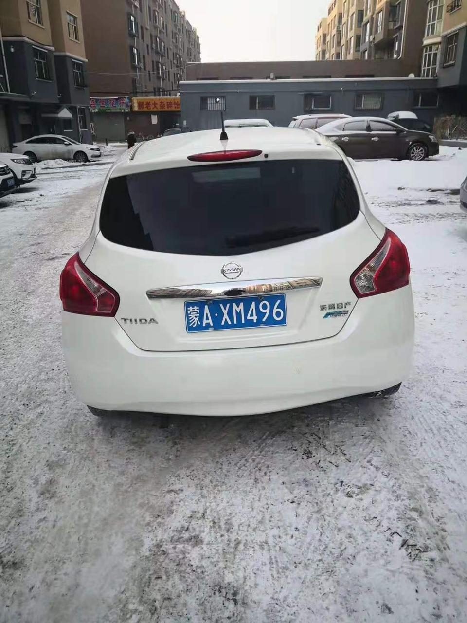 骐达tiida-想买一个13年骐达，白色，6万公里，高配，车况良好，6.6万贵不