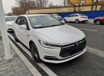 秦ev-7kw的充电桩可不可以安装在室内阳台上或者室外防护栏杆内？家二楼
