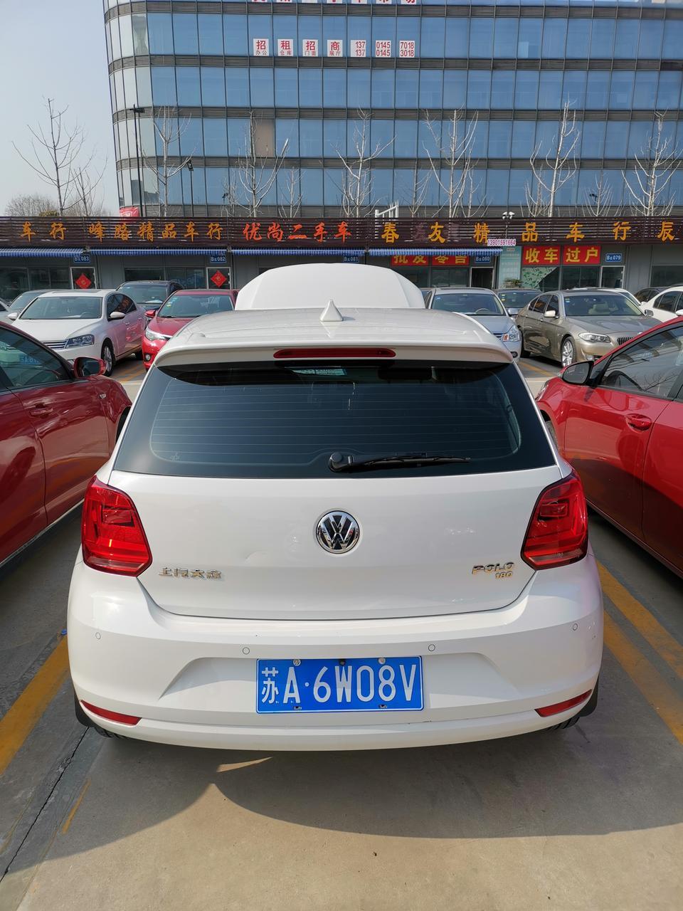 2016款polo，1.6l豪华版，多功能方向盘，皮座椅，4.7万公里，二手车商报价71800，问一下大佬，这个价位怎么样？