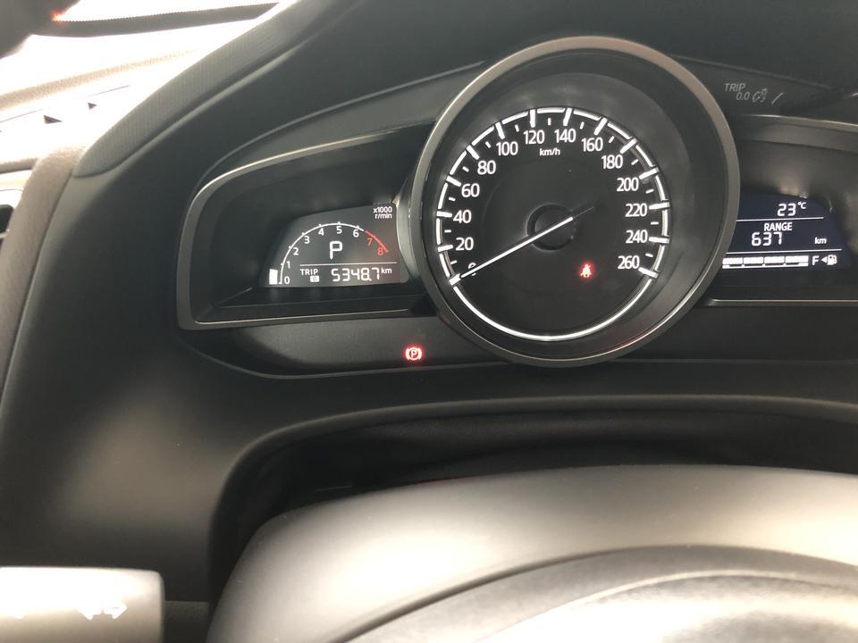 马自达cx-4-里程表a，b的数跟里程数相差一千多，是什么意思，谁能解释一下，去首保时才发现可以切换，可以清零，也就是说，首保后才发现两数字一样