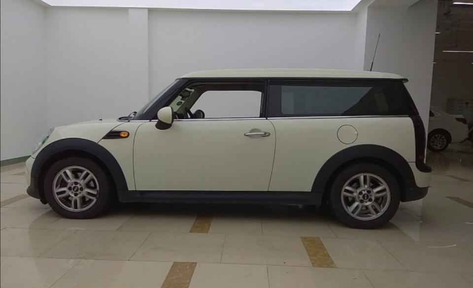 11款mini clubman one，13年6月上牌，12万多公里数，价格九万多，值得购买吗