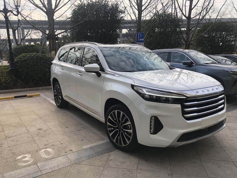 星途vx-有没有五座车型，预售多少？