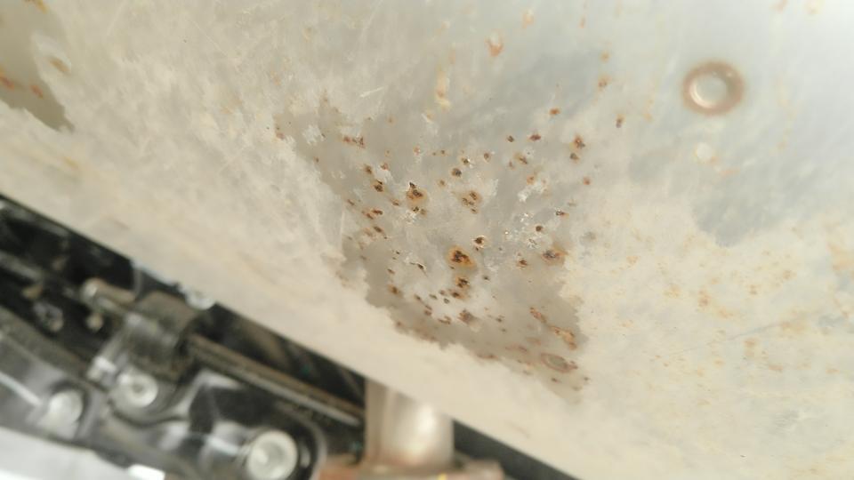 传祺gs4-20款gs4两个多月就生锈了怎么回事啊