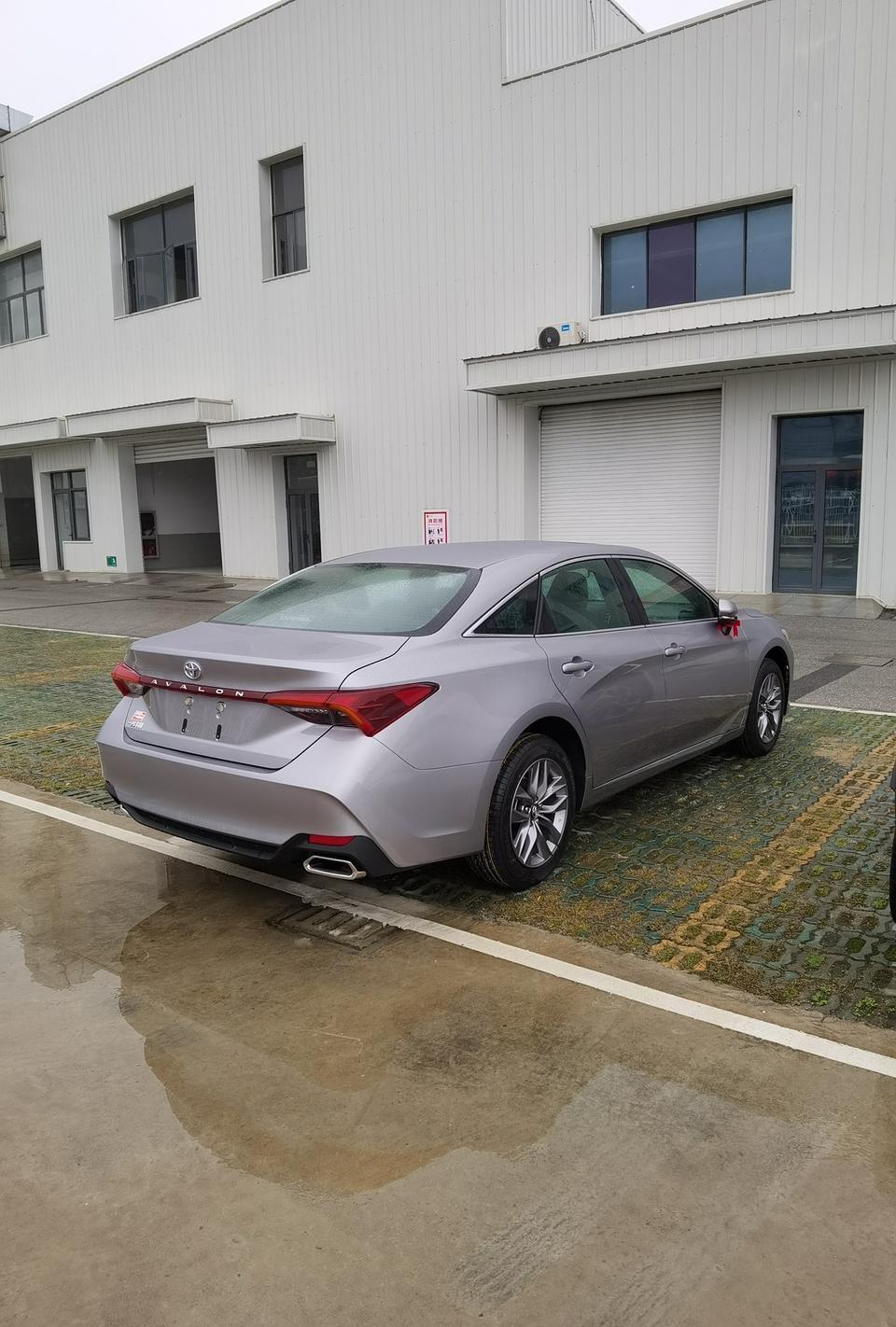 亚洲龙-刚提的车，开了150公里，感觉方向盘有点重，车友们，你们有这种感觉吗，是不是电动助力不够？