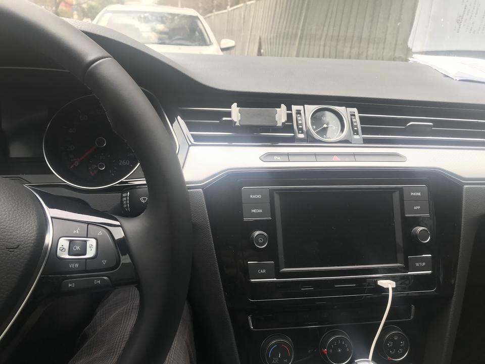 迈腾-我19款330领先型，为什么车机老是死机啊，已经在4s店换了一个还是一样的会死机