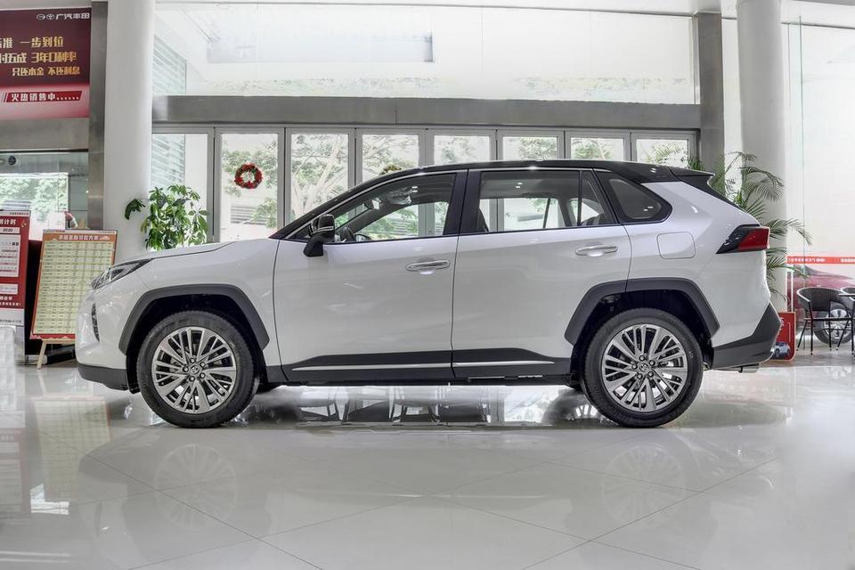 rav4荣放-RAⅤ4荣放和威兰达有什么不同