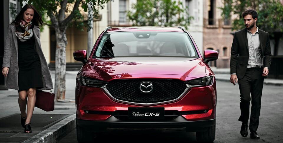 马自达cx-4-cx5和cx4 发动机不一样吗，cx5销售员给我说是进口的
