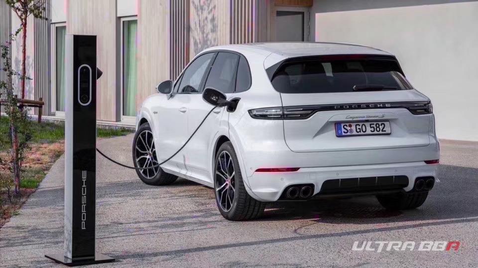 cayenne e-hybrid-汽车整个产业链都发生了重大变化，从事在汽车产业链上的你对于2020有什么想说的吗