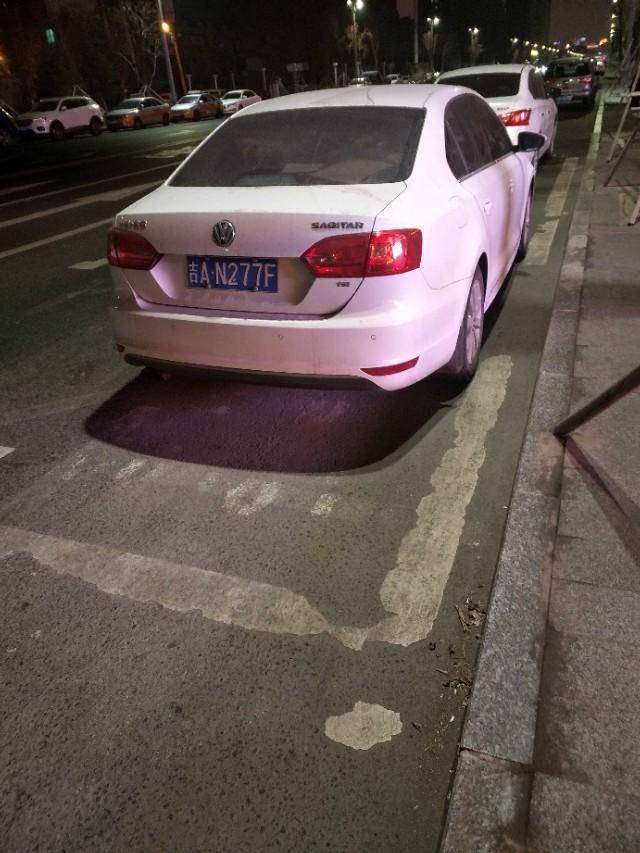 大众速腾更换原厂轮毂价格大约是多少？