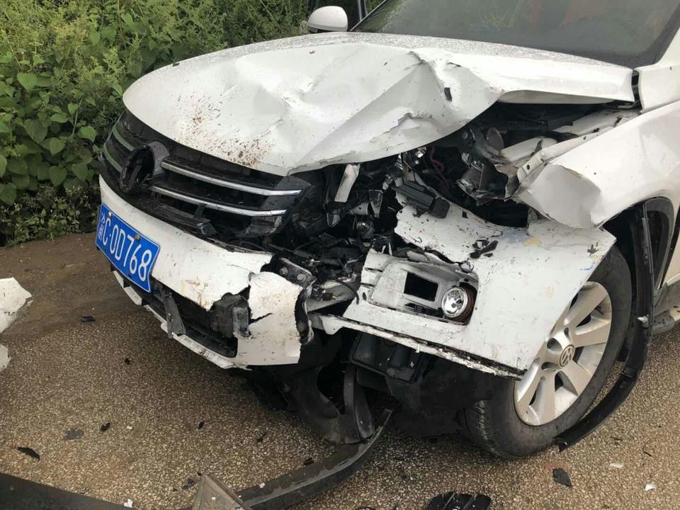 速腾-对方逆行的车祸，这车是怎样赔？