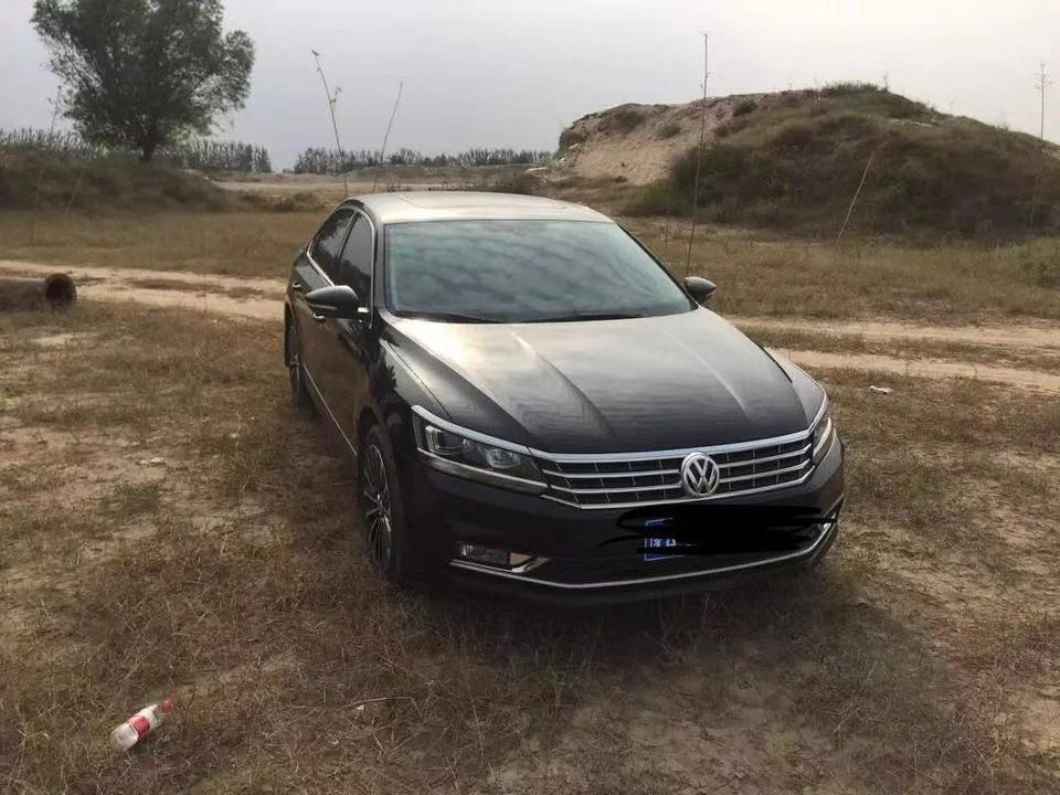 我的车是330新帕萨特 起步油门踩轻了肉 踩多了窜 4降3档顿3降2顿  降档时候一窜一窜的   这是怎么回事