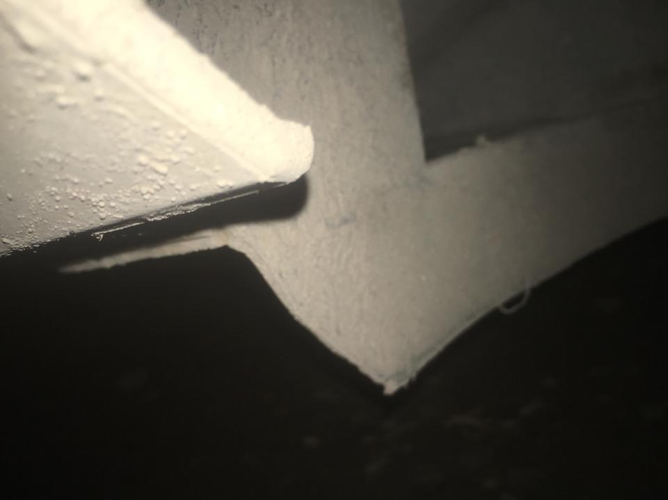 速腾-驾驶室下方轮胎防护壳坏了。被石头挂掉了连接的位子。哪里有卖的