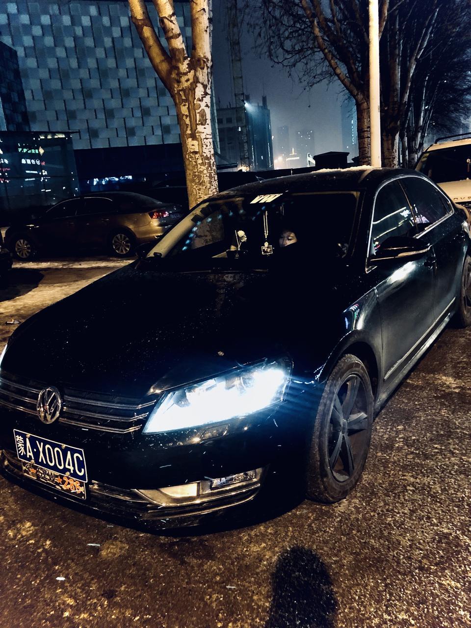 帕萨特-我感觉这款最经典了。