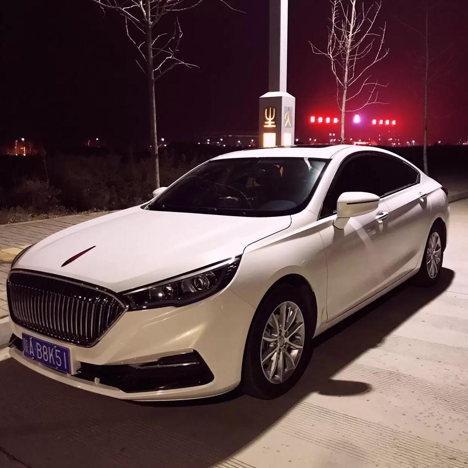红旗h5黑色好看还是白色好看。 两个选一个。纠结