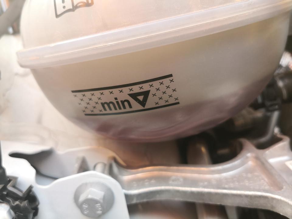 探岳-各位车友帮看下防冻液算亏损吗？