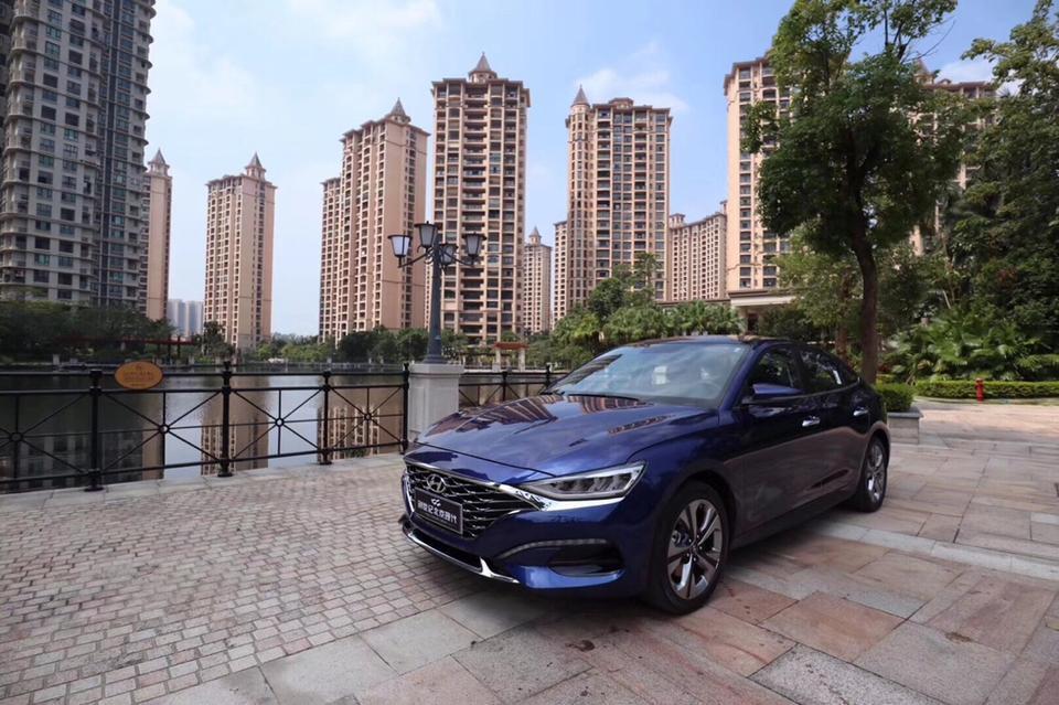 菲斯塔-您眼光真好，找到这么好的车车……多少钱啊？