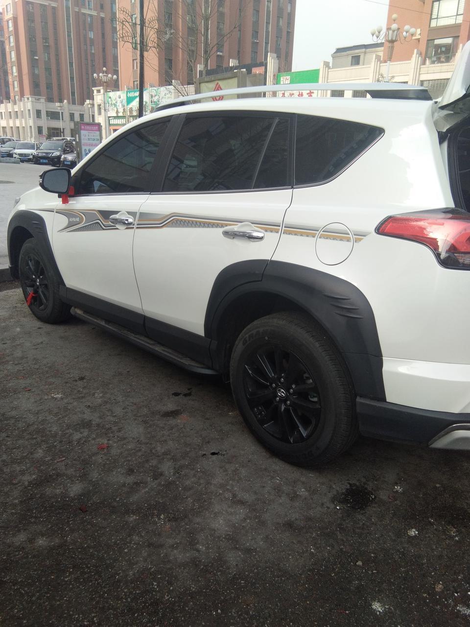 rav4荣放-买新车加了800元的95号油要想换92号油怎么加