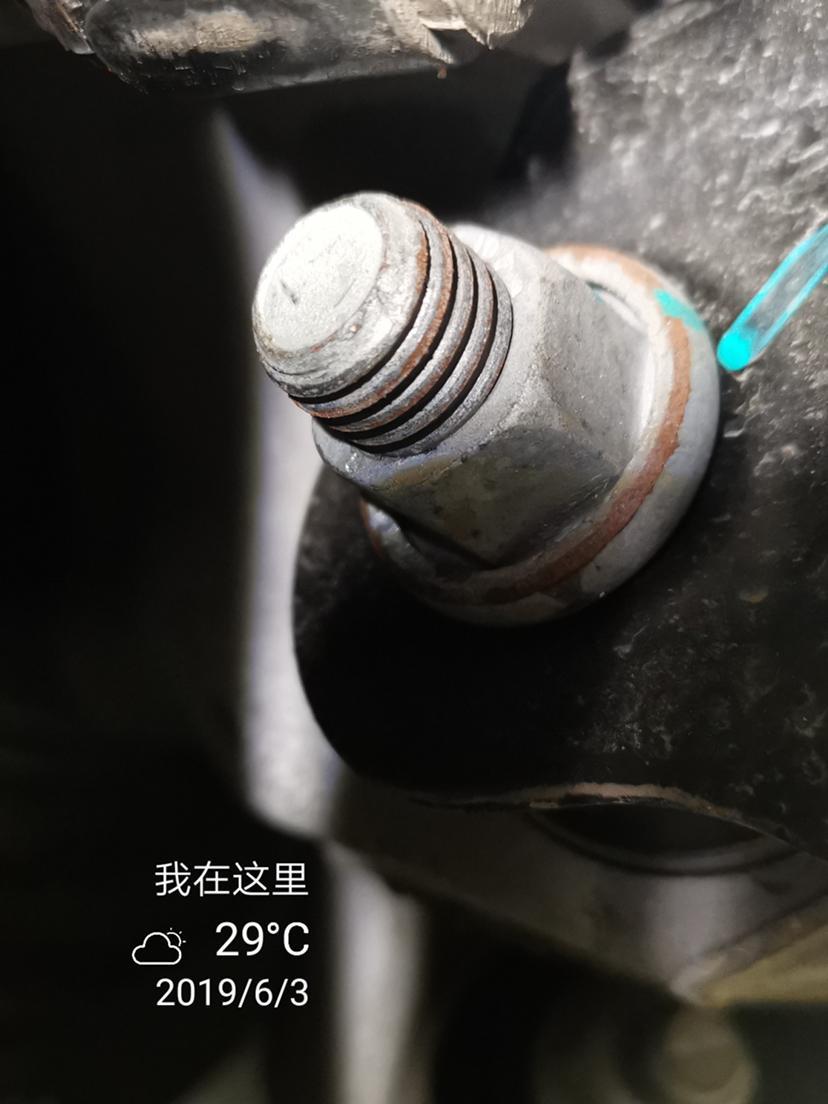 凯迪拉克ats-l-请大神们看看。刚提的ATSL。 这样正常吗。