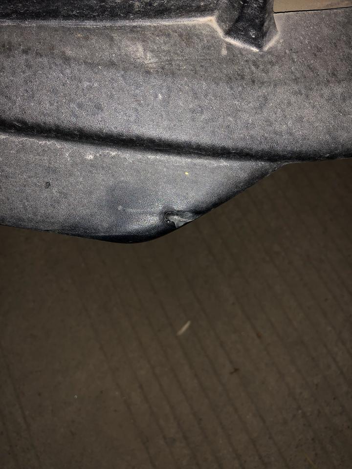 迈锐宝xl-车前铲被不认识的人弄坏了，每次开车看到前铲就觉得很丑，我想请问各位大佬这个能修吗？或者换一个前铲 ，我的是18款。