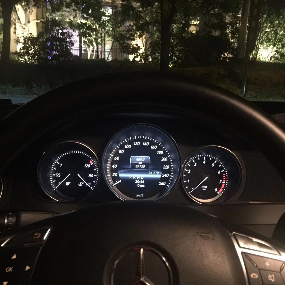 奔驰c级-跪求这是奔驰什么车