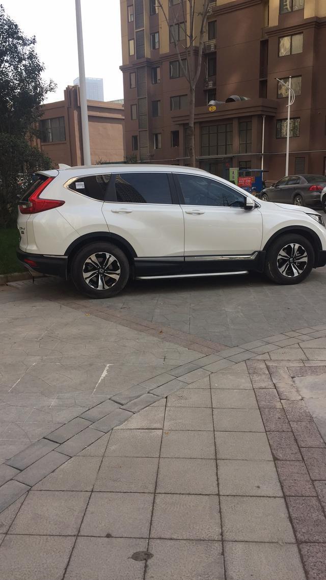 本田cr-v-大家看看这是什么车这车怎样？性价比高吗？
